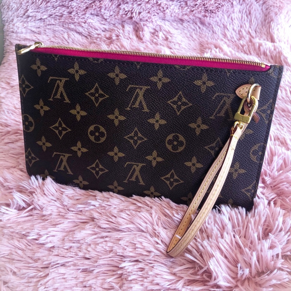 Authentic Louis Vuitton LV Monogram Wristlet